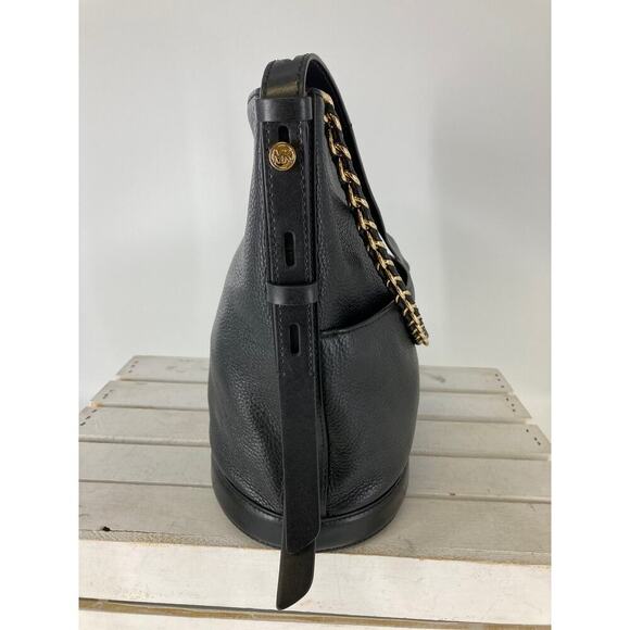 MICHAEL KORS, LARGE BLACK PEBBLED LEATHER SHOULDER BAG - Picture 2 of 11